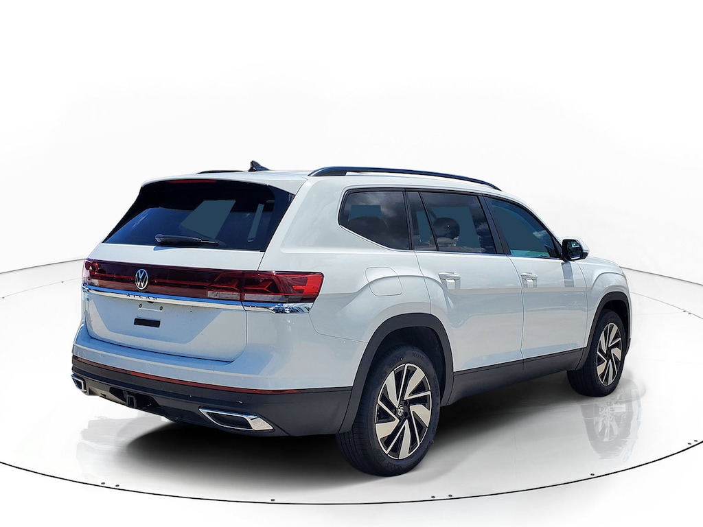 New 2026 Volkswagen Atlas SE w/Technology SUV