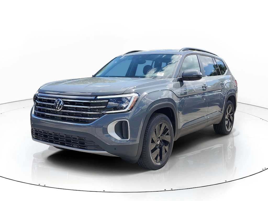 New 2026 Volkswagen Atlas SE w/Technology SUV