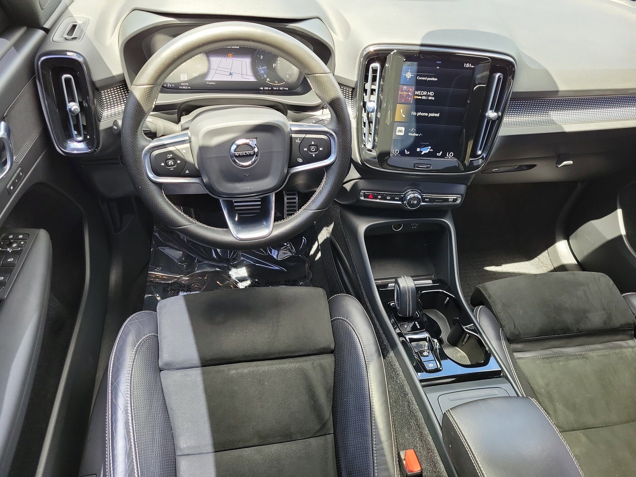 2021 Volvo XC40 R-Design - Photo 15