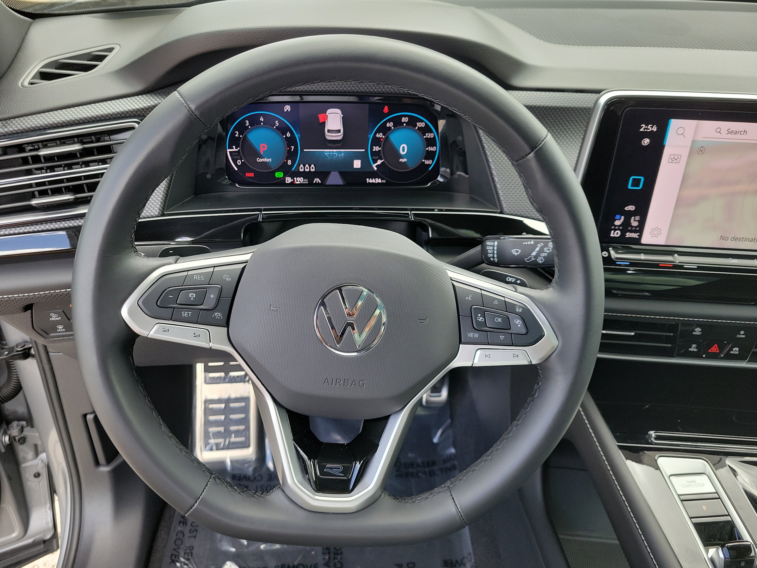 2026 Volkswagen Atlas Cross Sport SEL R-LINE - Photo 24