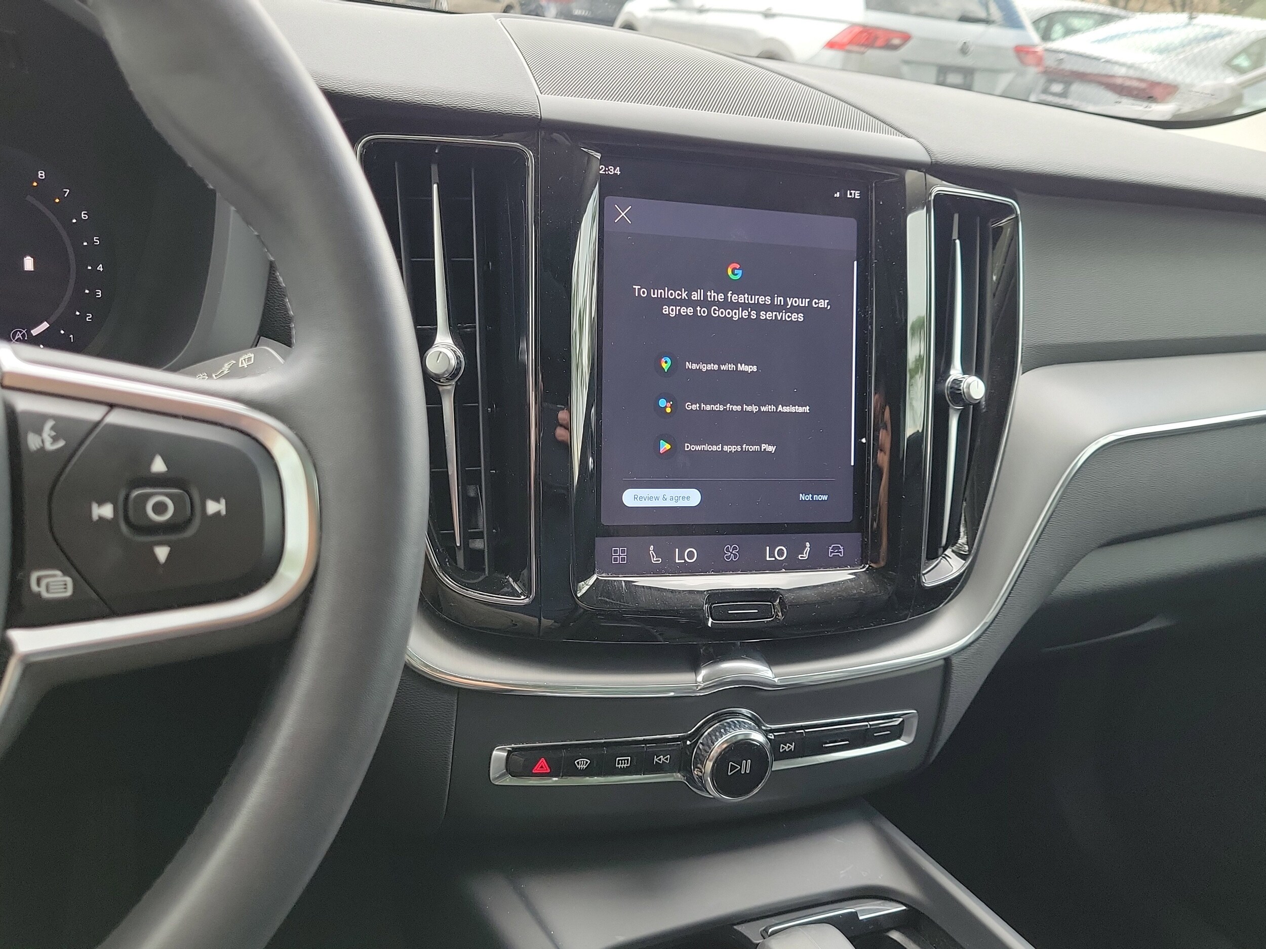 2024 Volvo XC60 Core - Photo 27