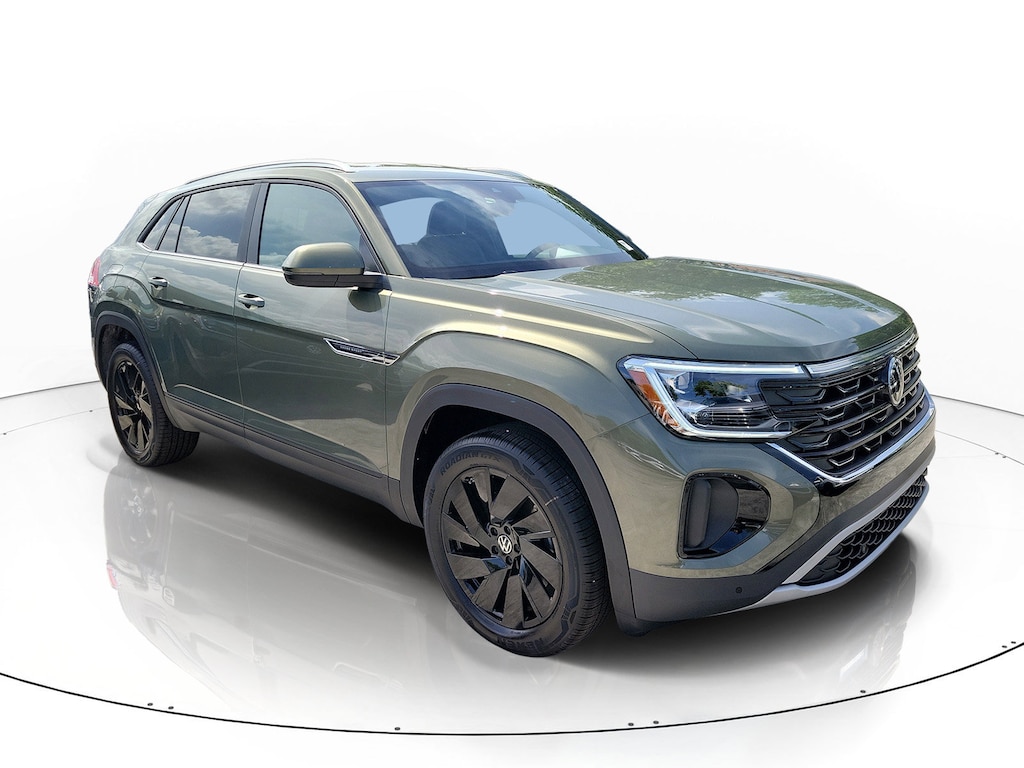 New 2026 Volkswagen Atlas Cross Sport 2.0T SE w/Technology SUV
