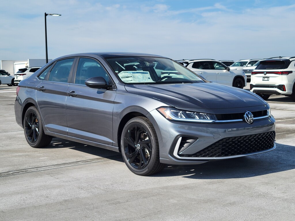 New 2026 Volkswagen Jetta 1.5T SE Sedan