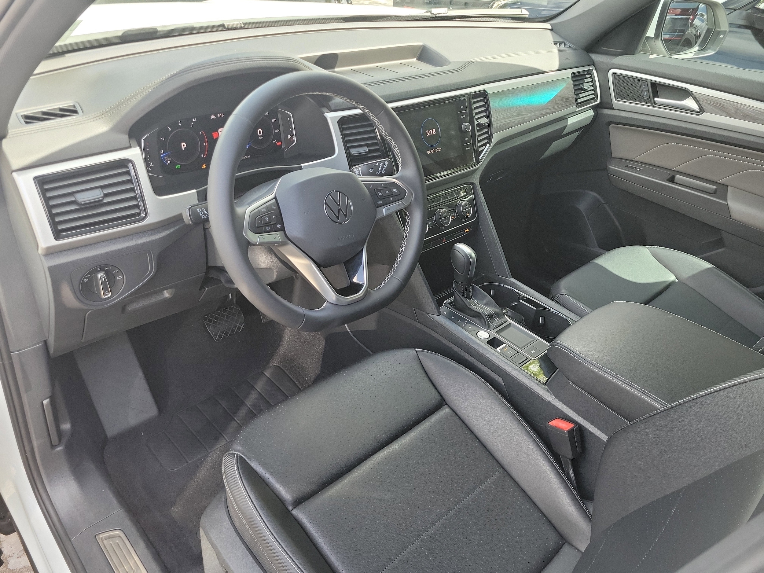 2023 Volkswagen Atlas Cross Sport SE w/Tech - Photo 16
