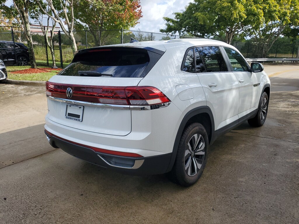 New 2026 Volkswagen Atlas Cross Sport 2.0T SE SUV