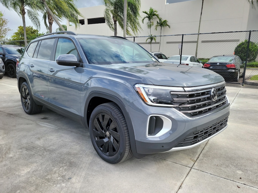 New 2026 Volkswagen Atlas 2.0T SE w/Technology SUV