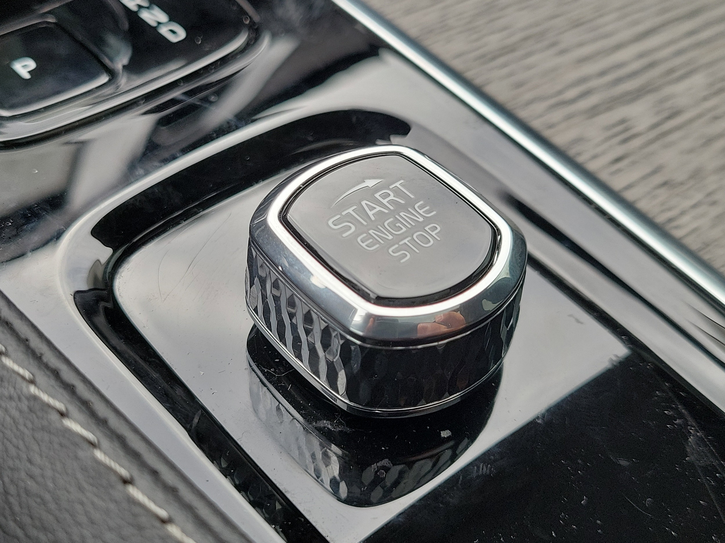 2024 Volvo XC90 Ultimate - Photo 33