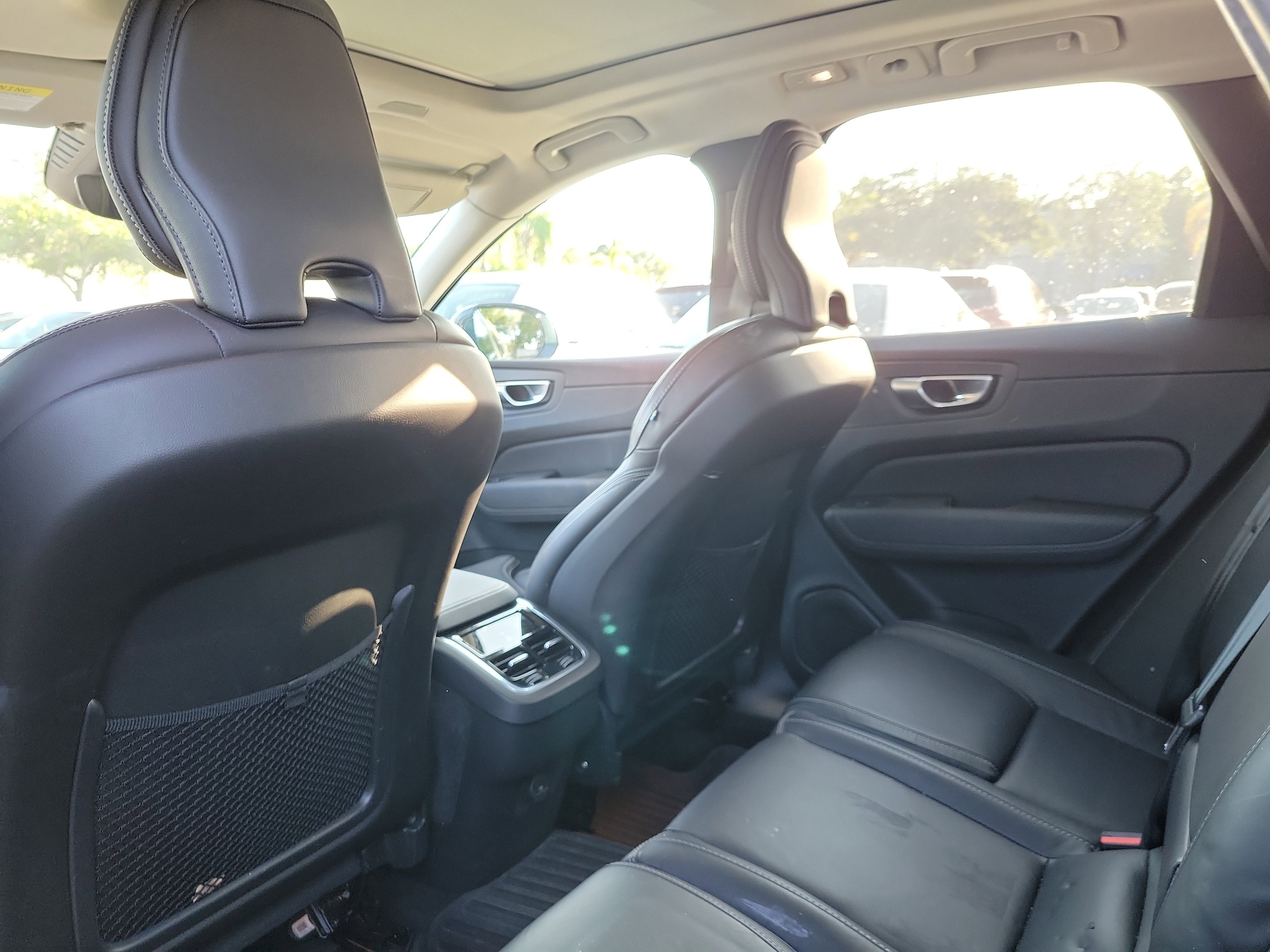 2023 Volvo XC60 Ultimate - Photo 13