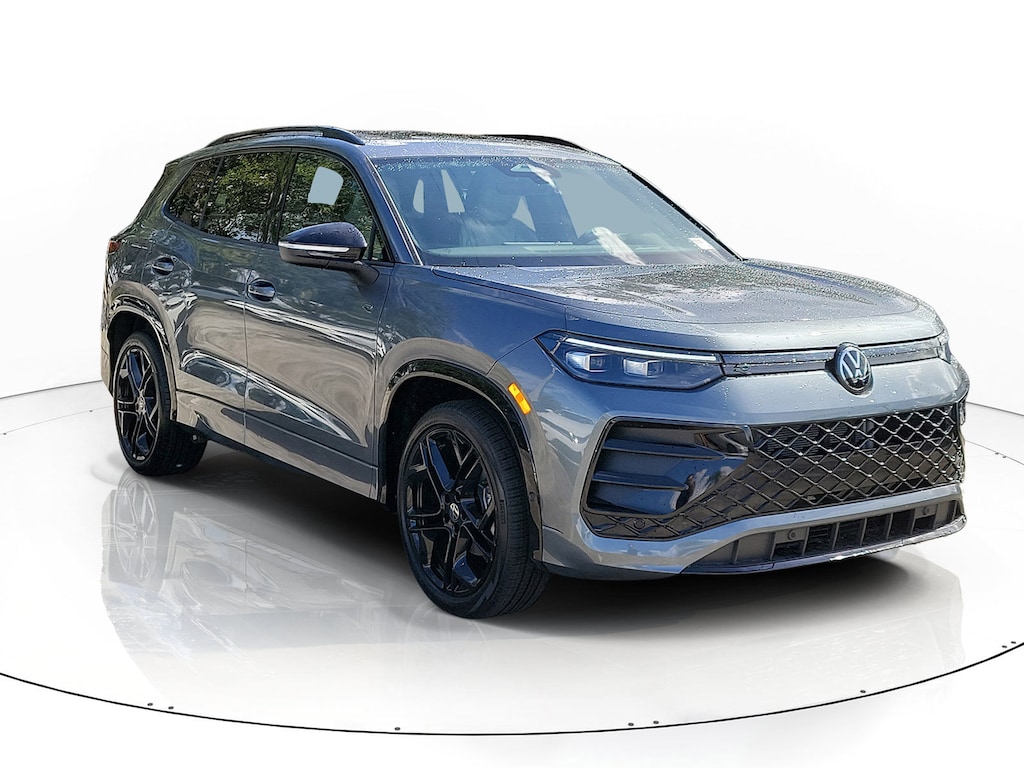 New 2026 Volkswagen Tiguan SE R-Line Black SUV