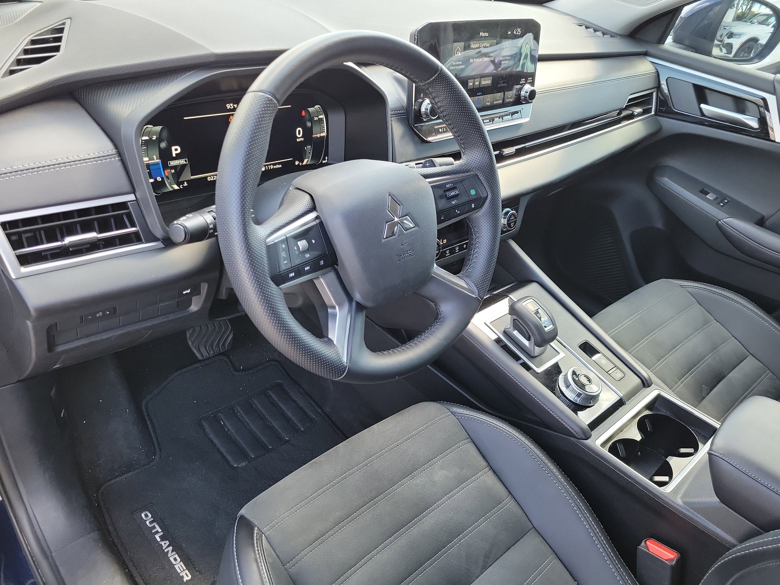 2024 Mitsubishi Outlander SE - Photo 19
