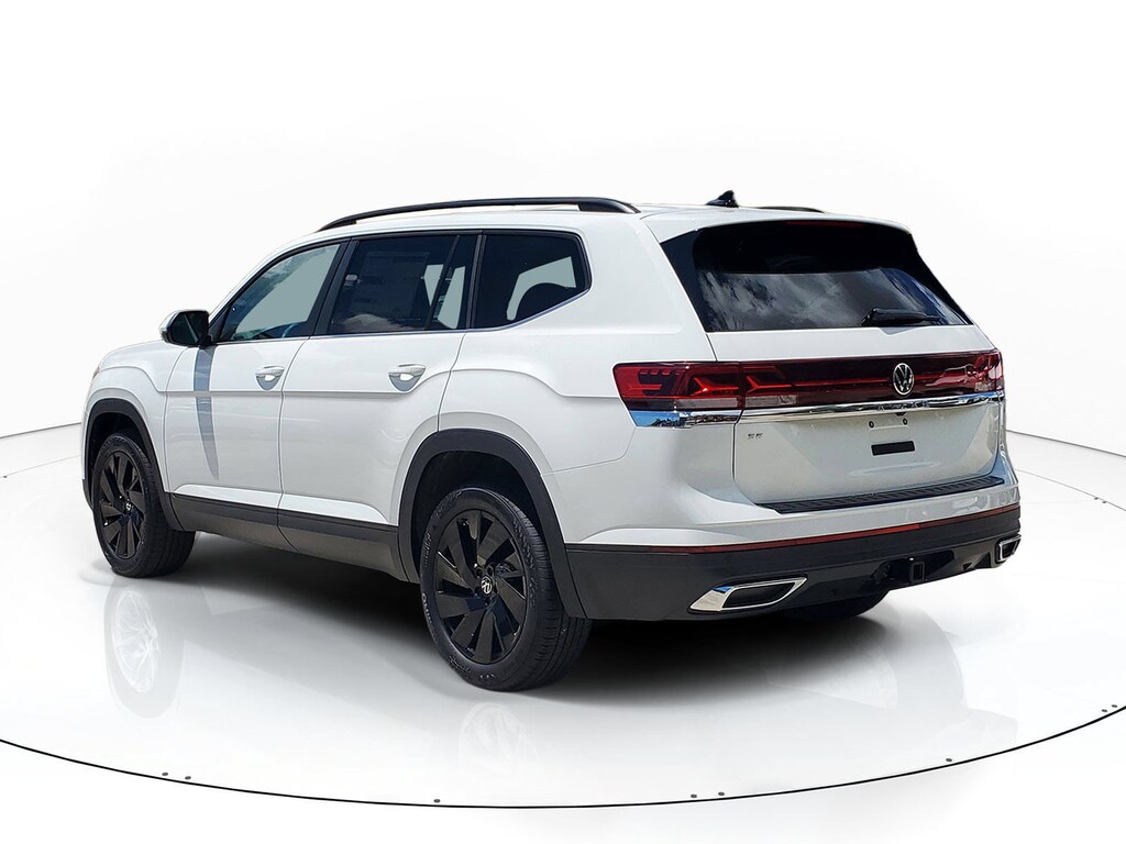 New 2026 Volkswagen Atlas SE w/Technology SUV