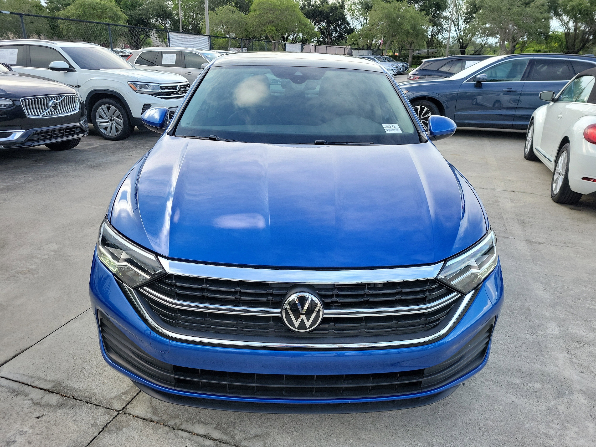 3VW7M7BU3RM071700