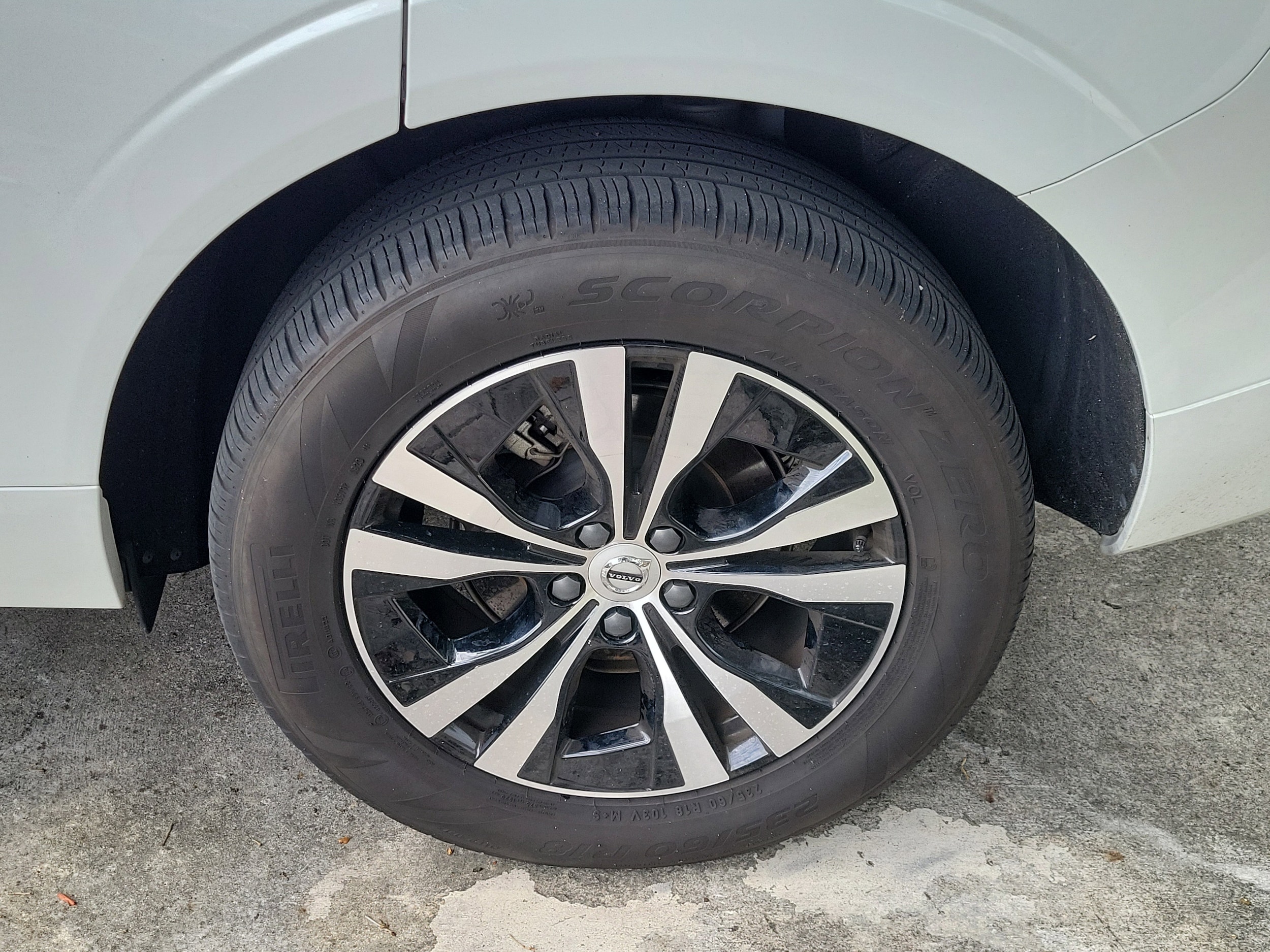 2024 Volvo XC60 Core - Photo 13