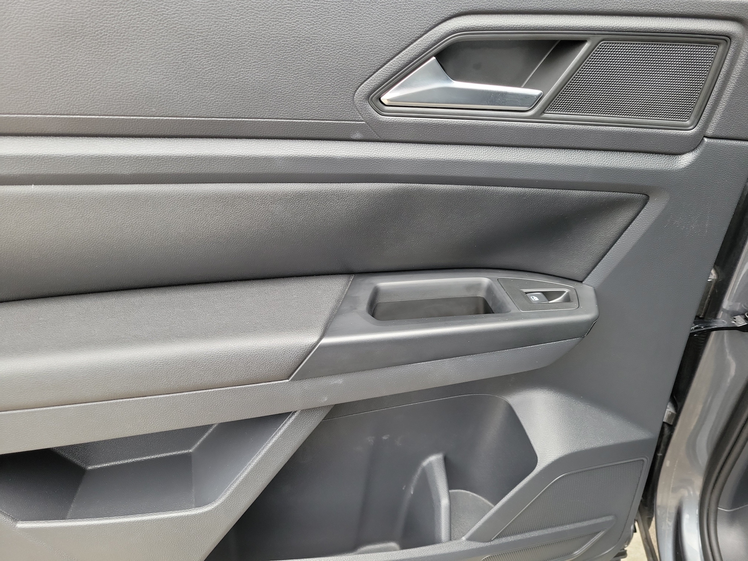 2020 Volkswagen Atlas Cross Sport SE w/Tech - Photo 14