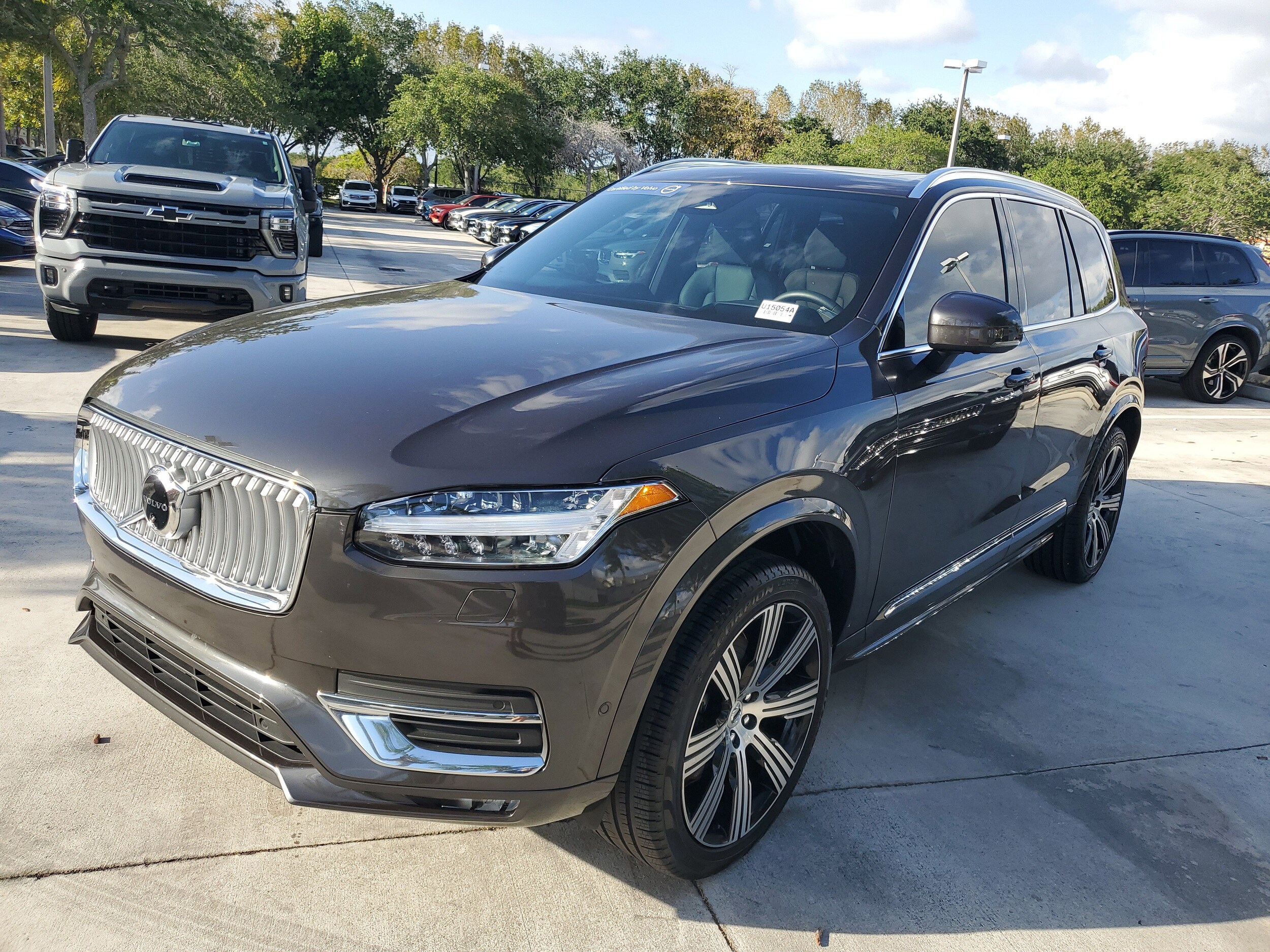 2023 Volvo XC90 Ultimate photo 3
