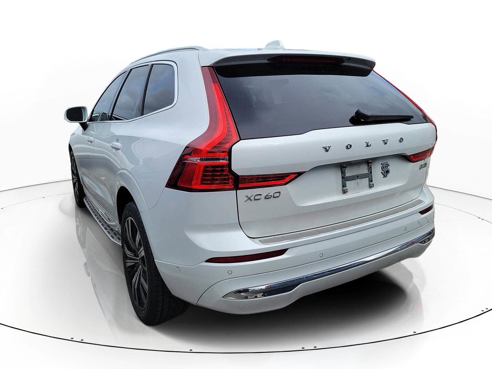 2023 Volvo XC60 Plus - Photo 3