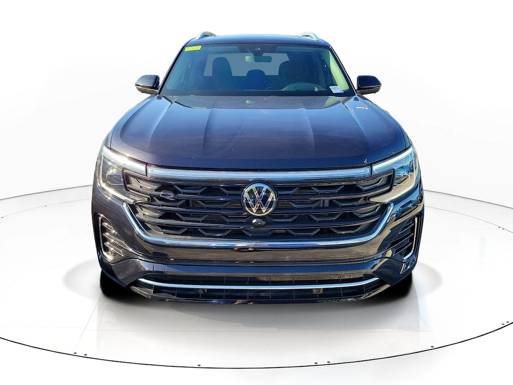 Used 2024 Volkswagen Atlas 2.0T SEL Premium R-Line SUV