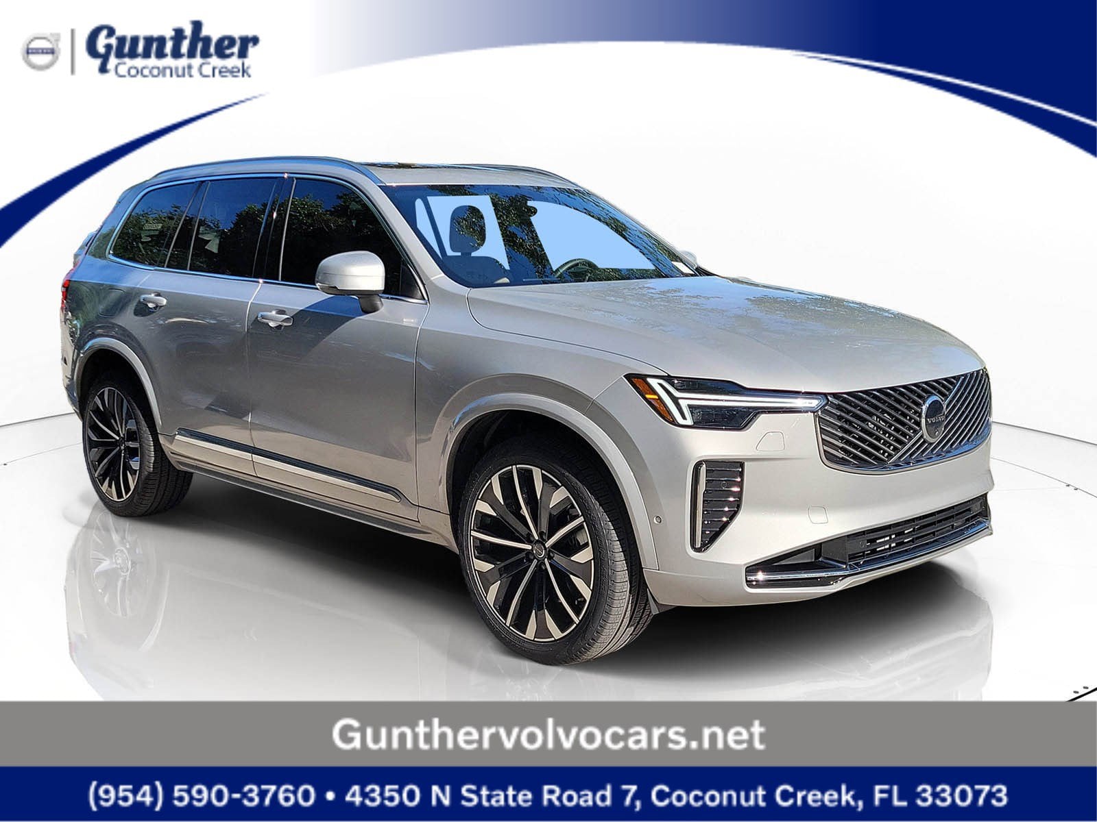 2025 Volvo XC90 T8 Recharge Plus Bright 7-Seat 4WD's photo