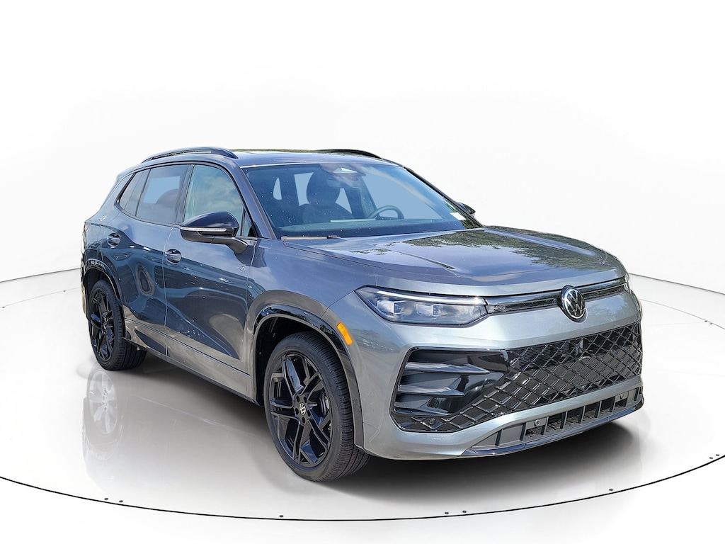 New 2026 Volkswagen Tiguan 2.0T SE R-Line Black SUV