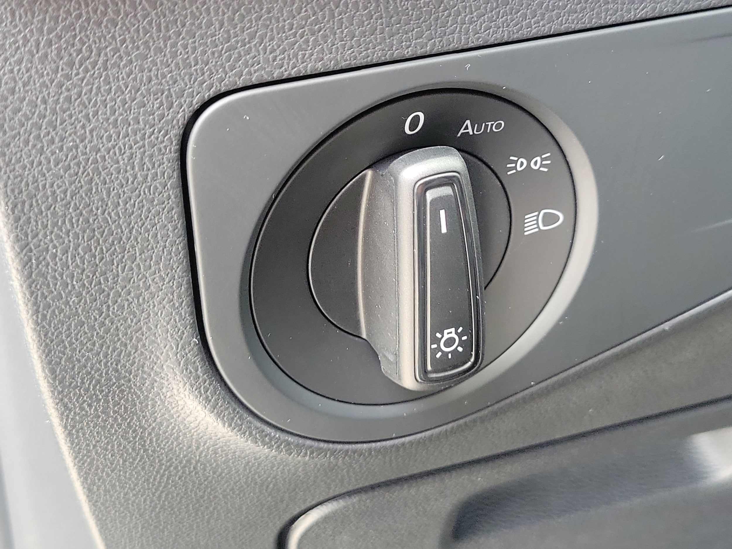 2023 Volkswagen Tiguan S - Photo 19