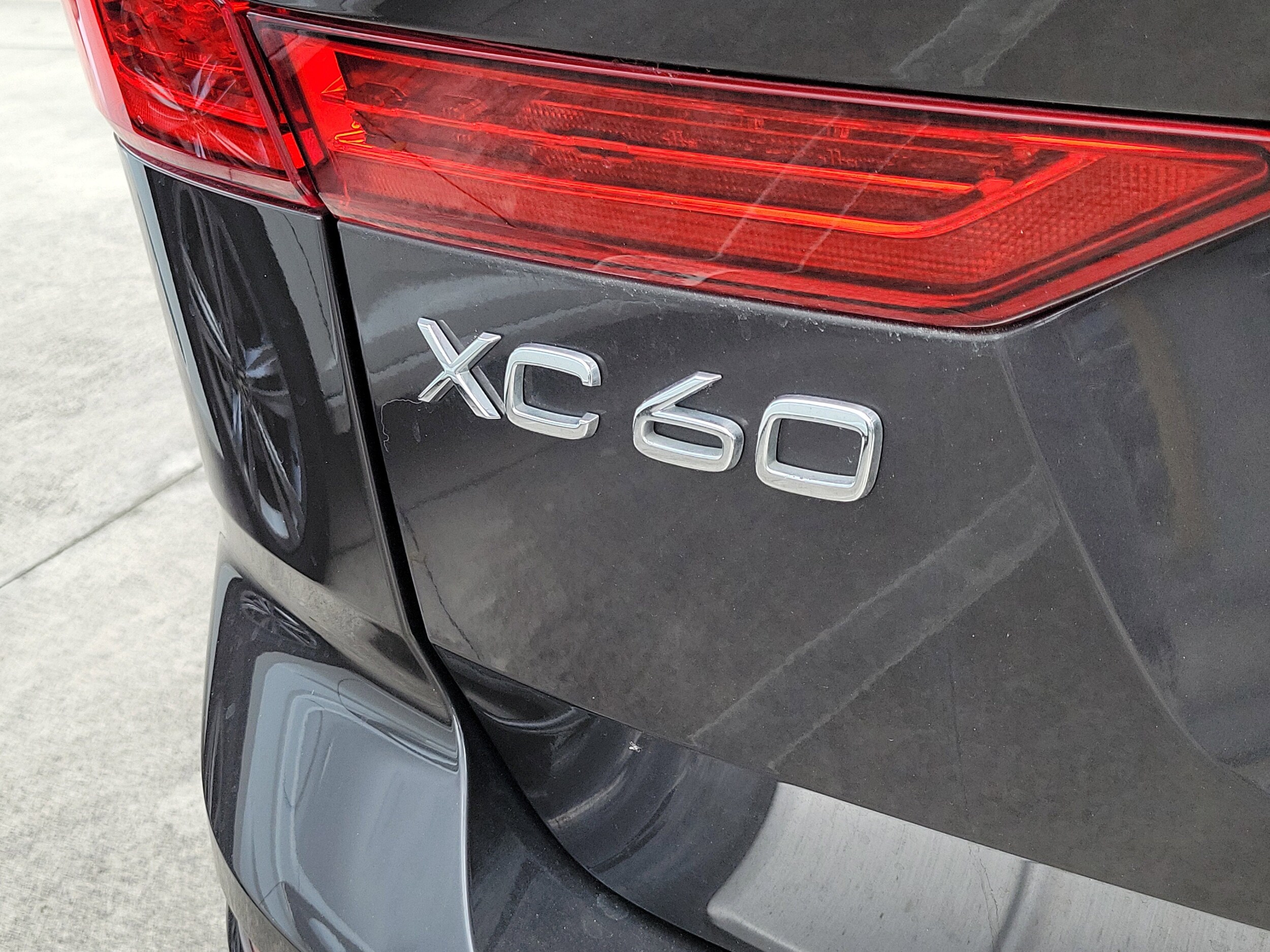2023 Volvo XC60 Plus - Photo 9