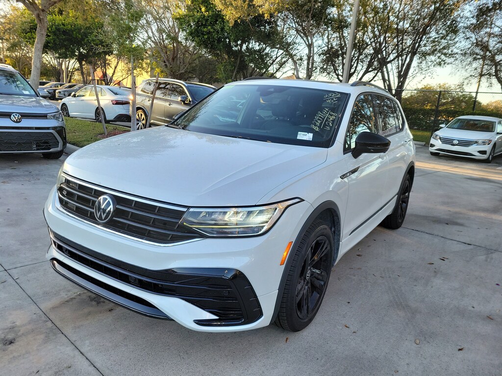 Used 2023 Volkswagen Tiguan 2.0T SE R-Line Black SUV
