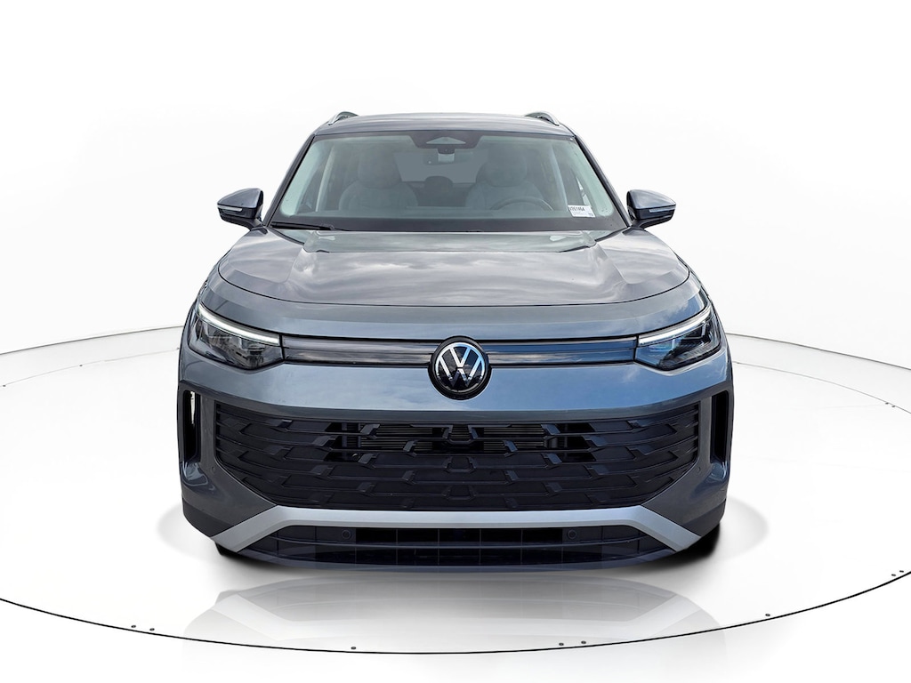 New 2026 Volkswagen Tiguan SE SUV