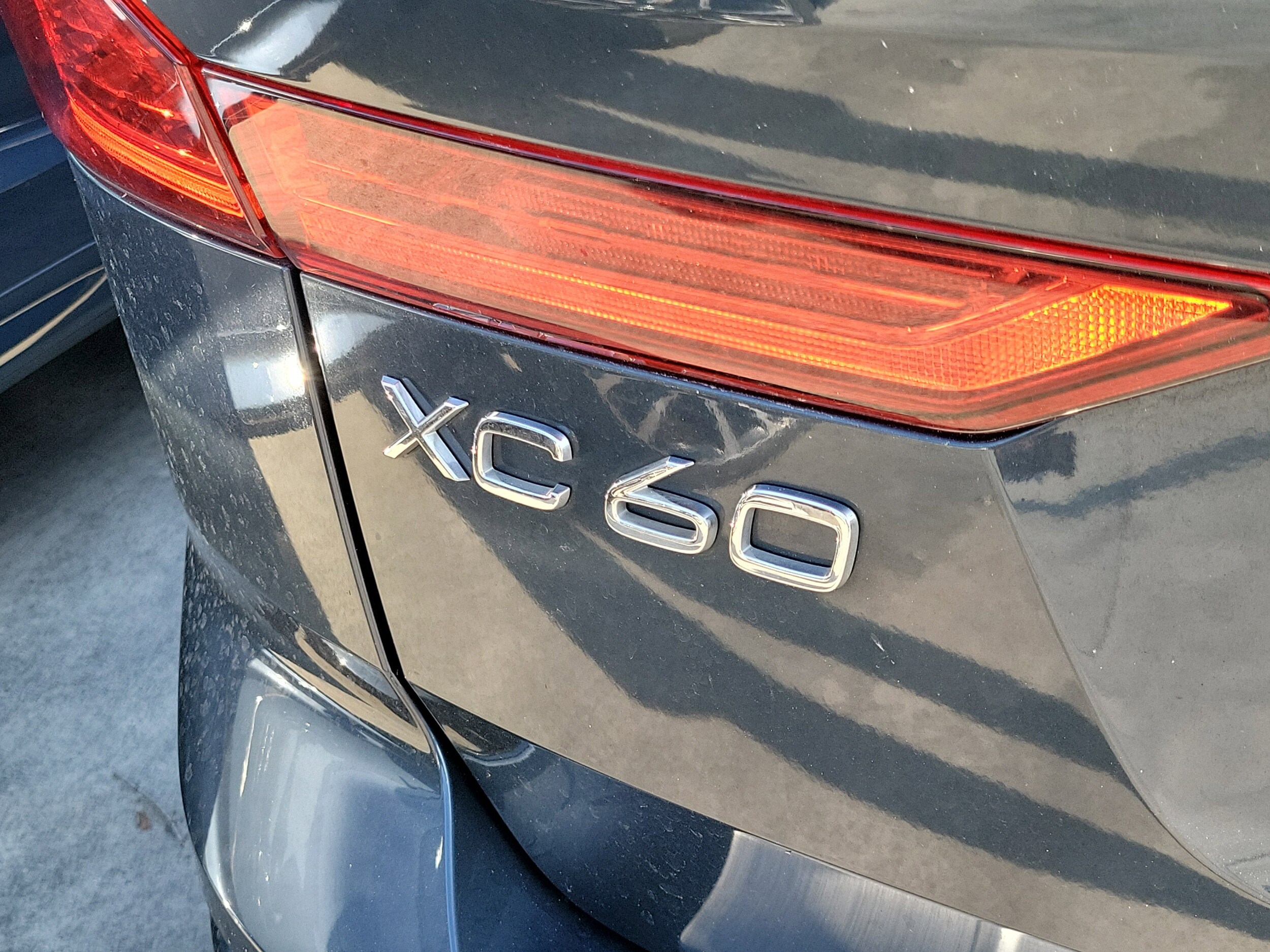 2023 Volvo XC60 Ultimate - Photo 9