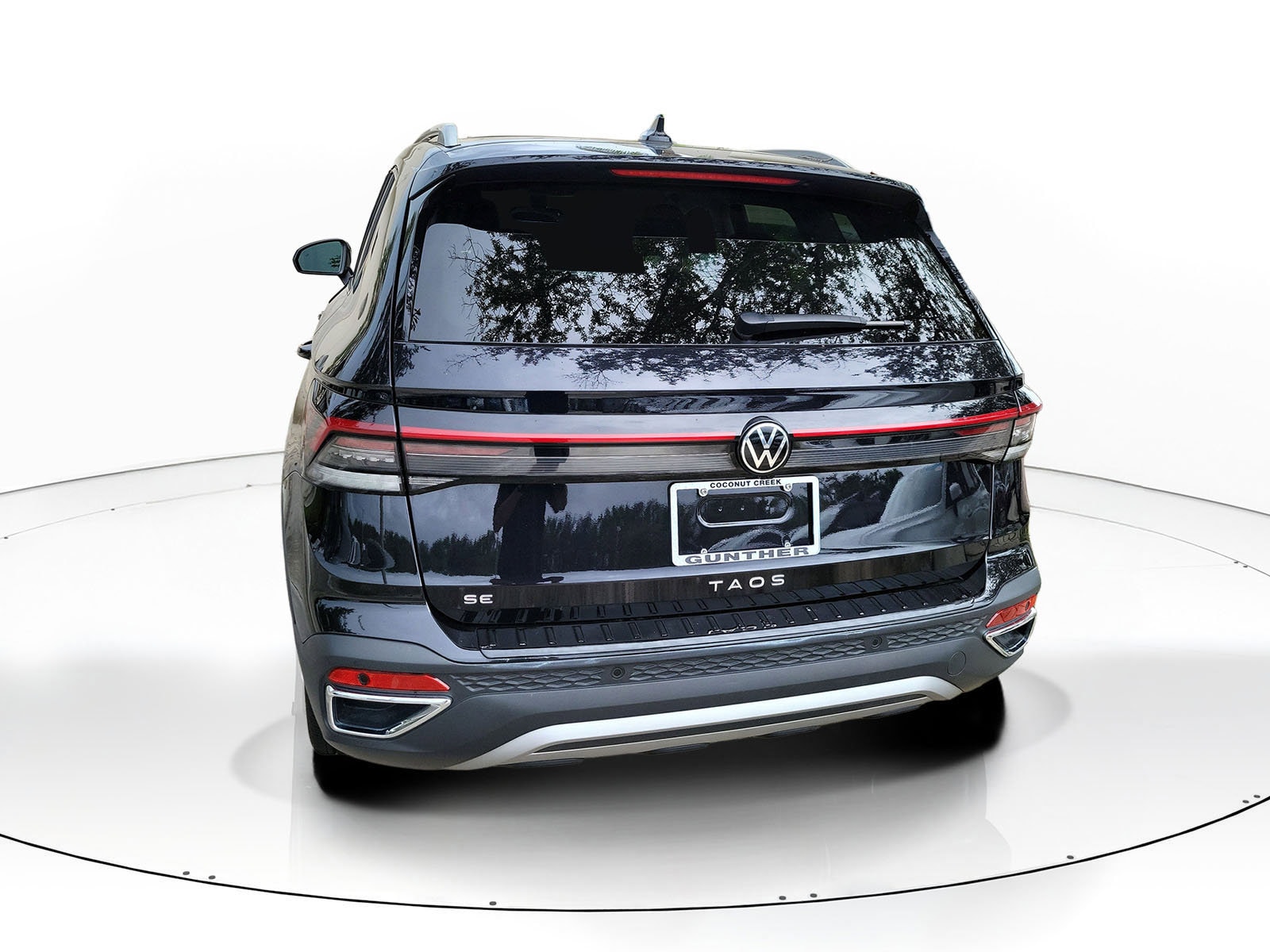 2025 Volkswagen Taos SE - Photo 7