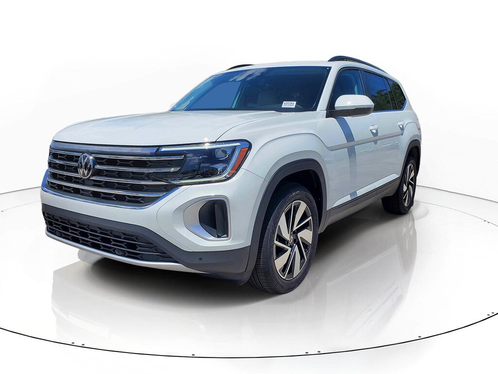 New 2026 Volkswagen Atlas SE w/Technology SUV
