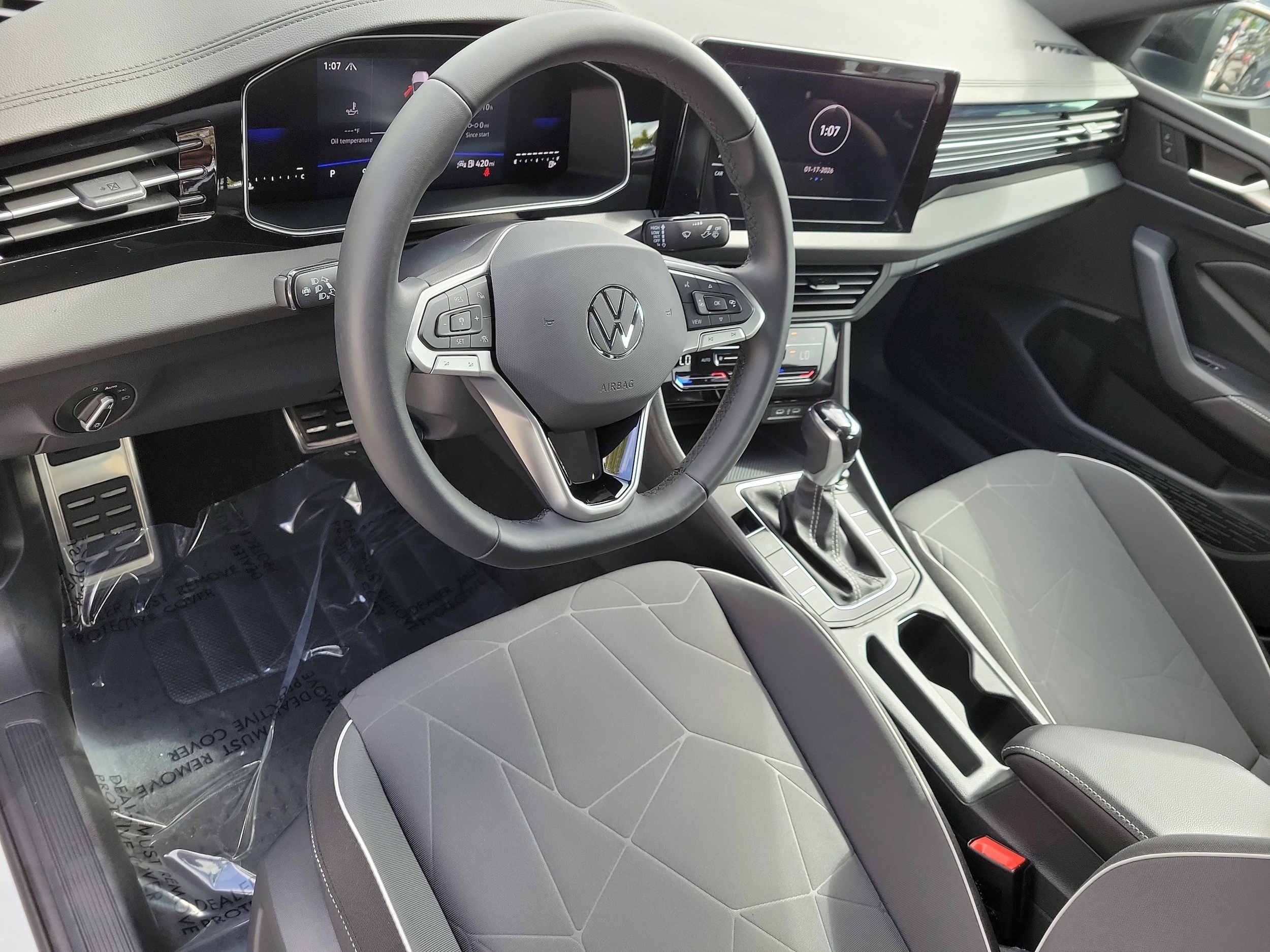 2025 Volkswagen Jetta Sport - Photo 15