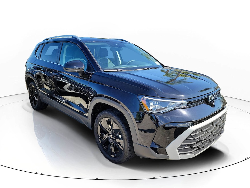 New 2026 Volkswagen Taos 1.5T SE SUV