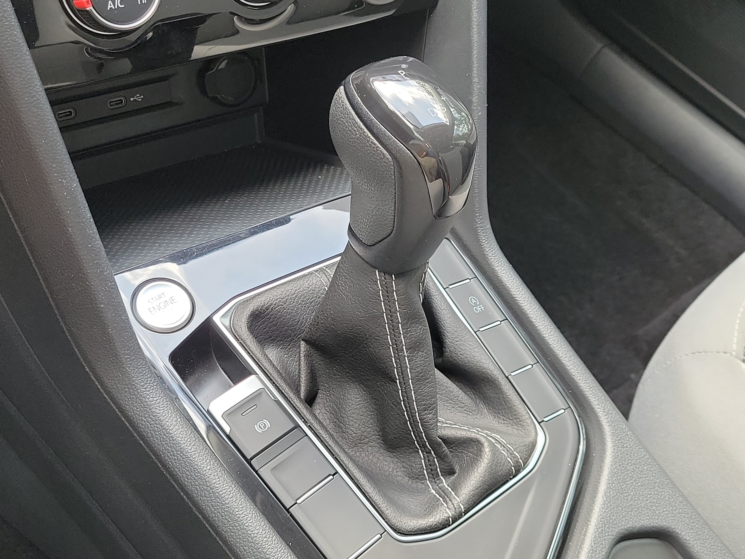 2023 Volkswagen Taos S - Photo 25