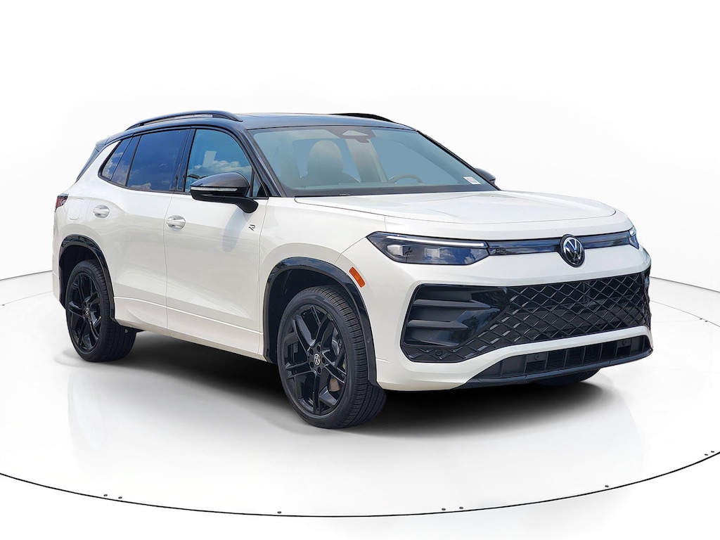 New 2026 Volkswagen Tiguan 2.0T SE R-Line Black SUV