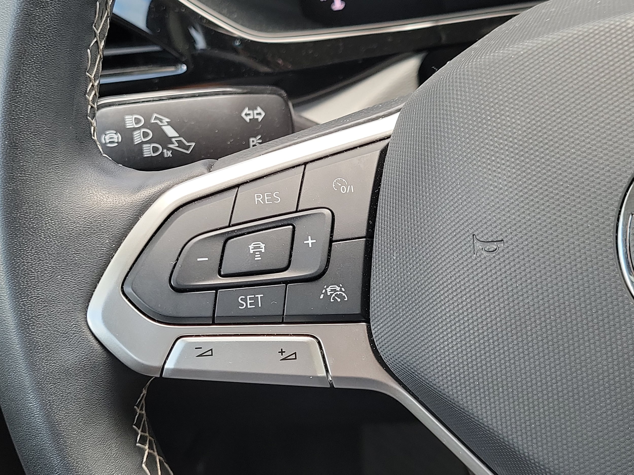 2024 Volkswagen Taos S - Photo 21