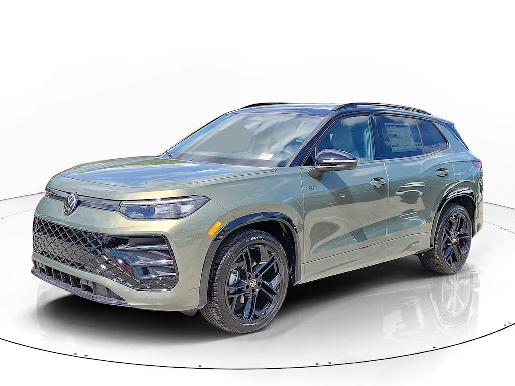 New 2026 Volkswagen Tiguan 2.0T SE R-Line Black SUV