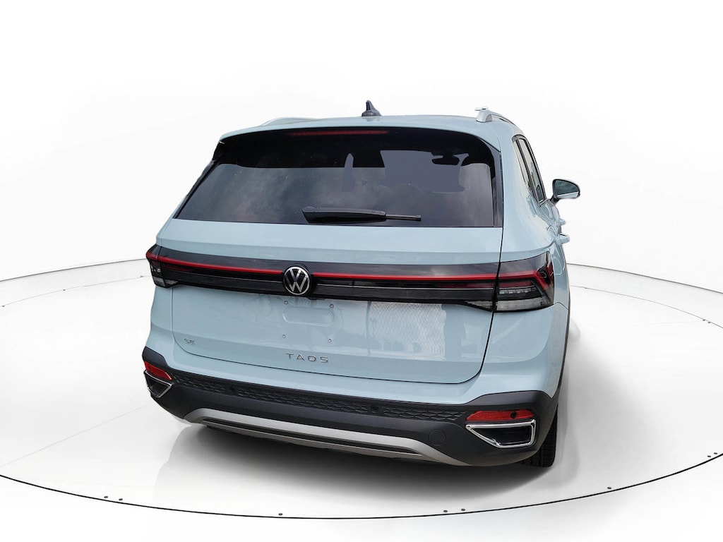 New 2026 Volkswagen Taos 1.5T SE SUV