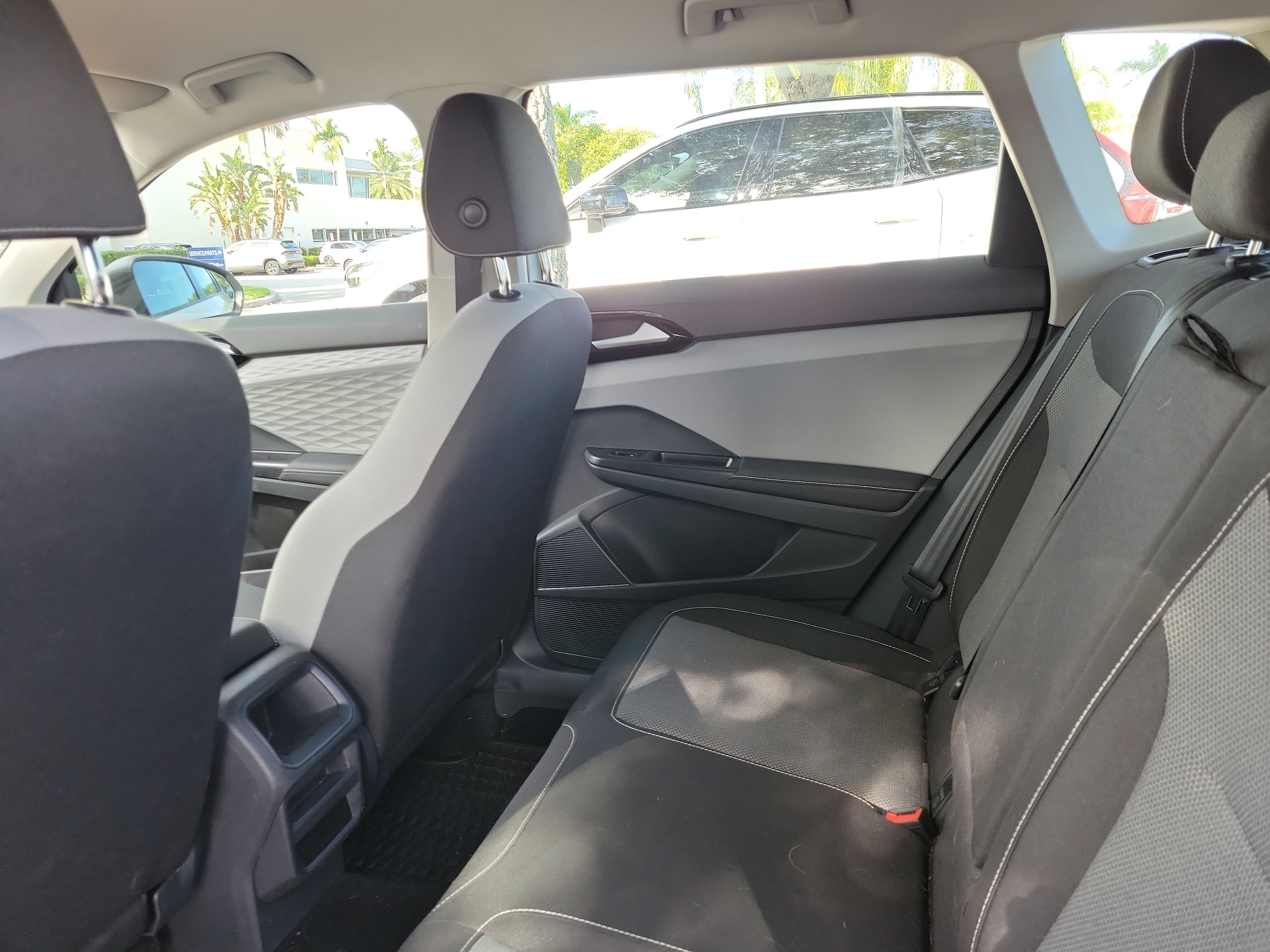 2024 Volkswagen Taos S - Photo 11