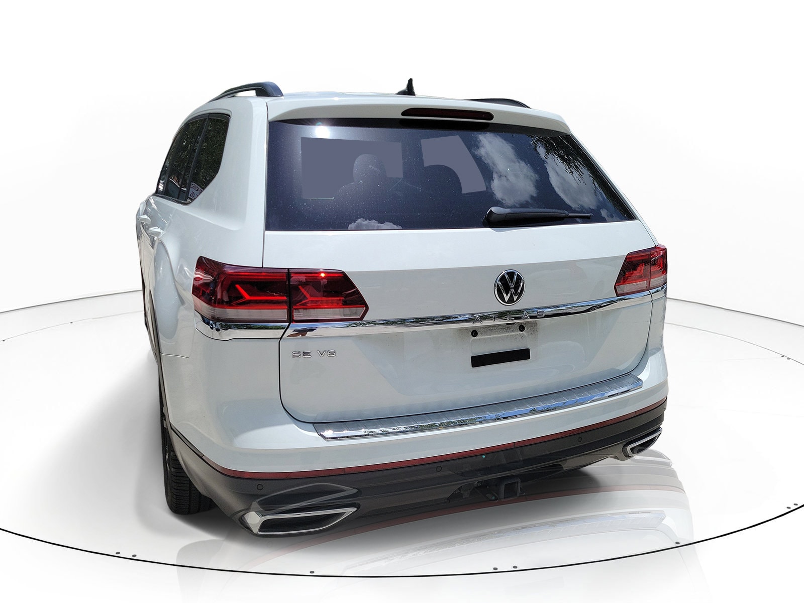 2023 Volkswagen Atlas SE w/Tech - Photo 6
