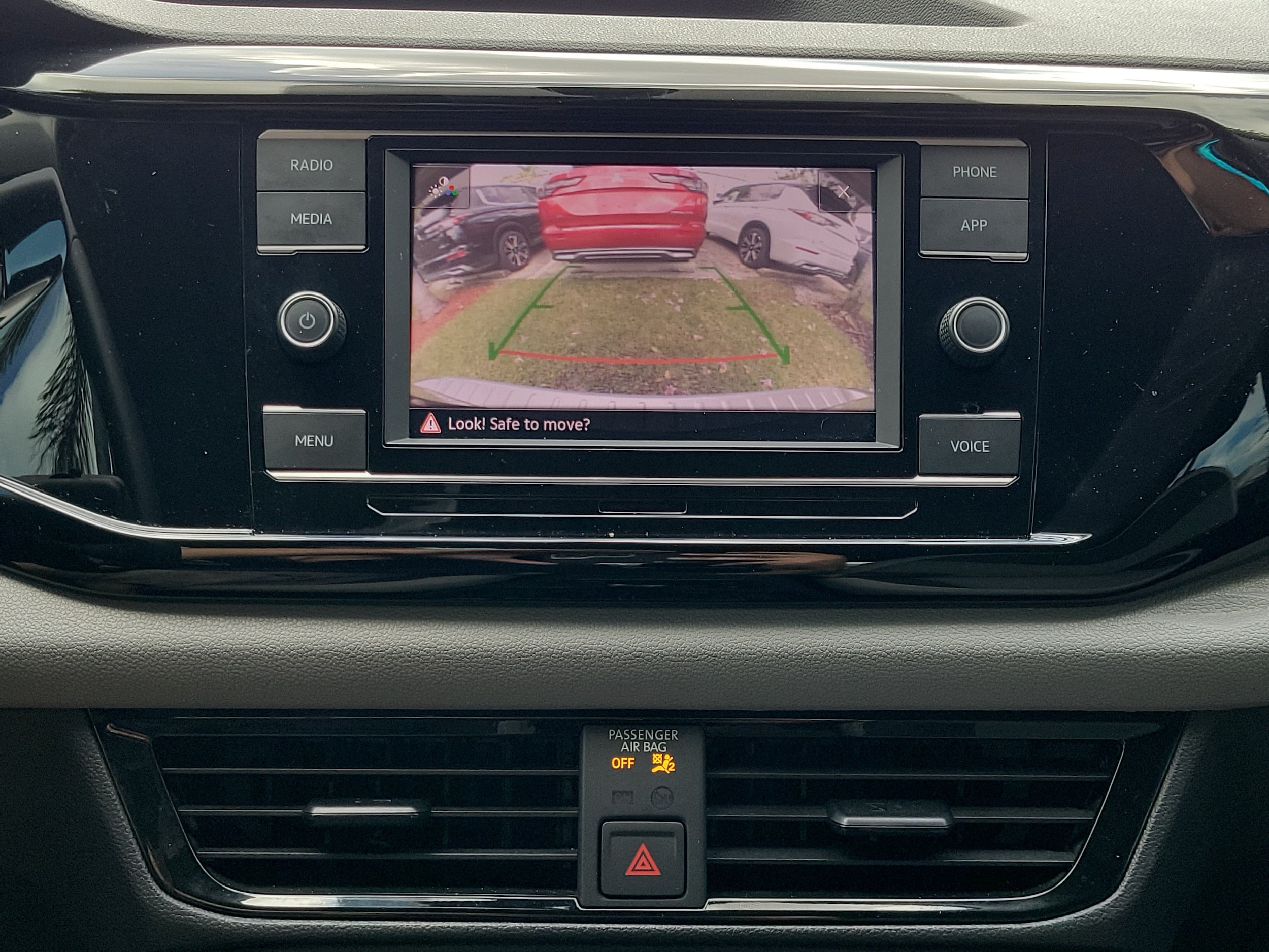 2023 Volkswagen Taos S - Photo 24