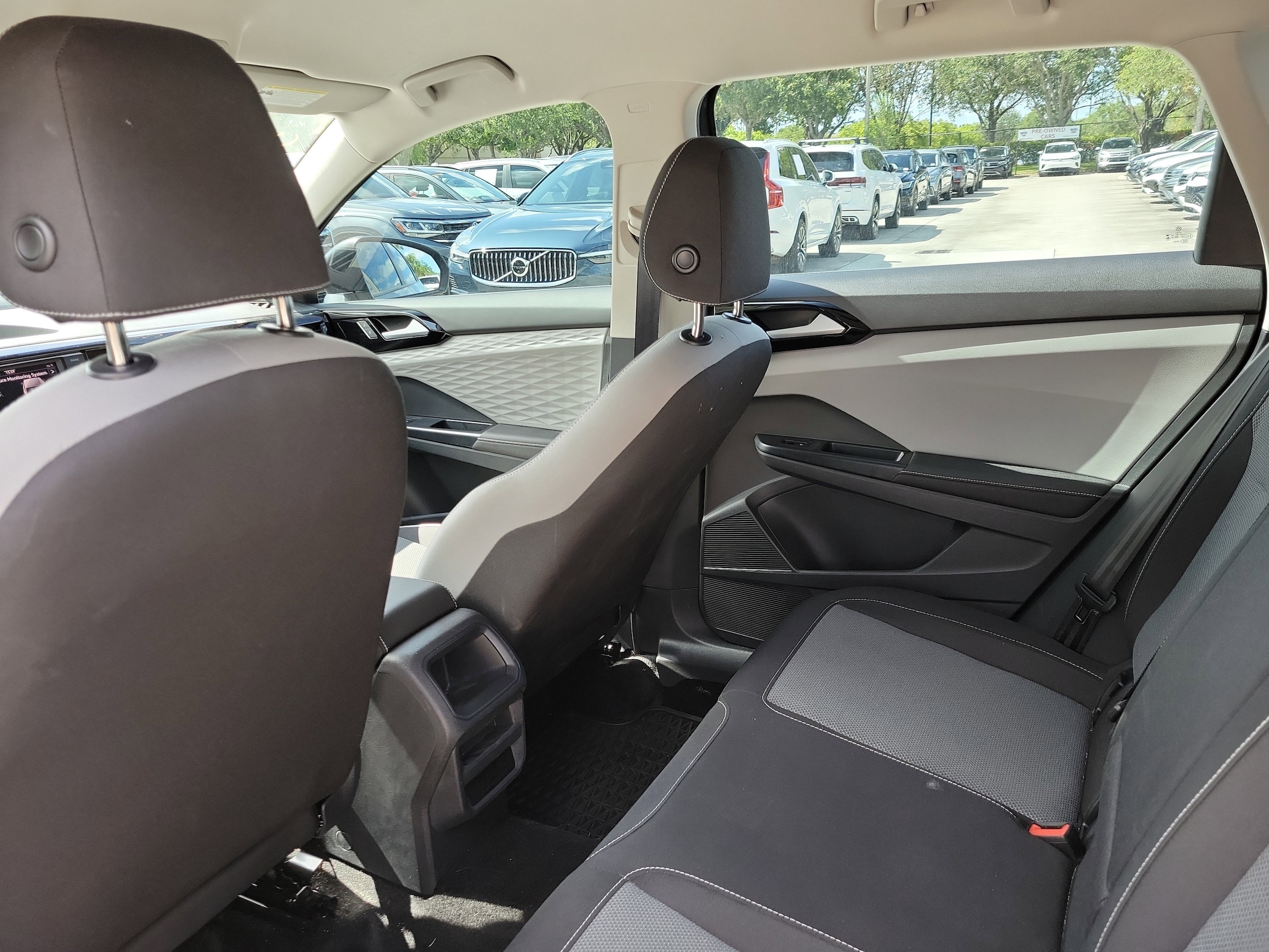 2024 Volkswagen Taos S - Photo 13