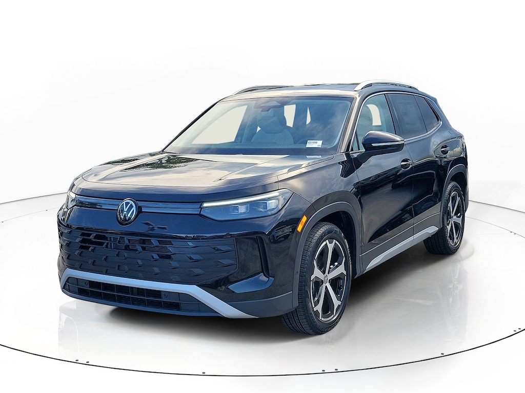 New 2026 Volkswagen Tiguan SE SUV