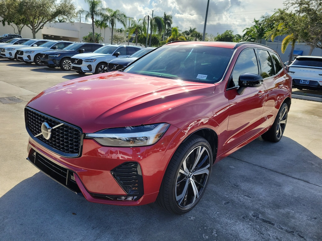 Used 2022 Volvo XC60 B5 FWD R-Design SUV