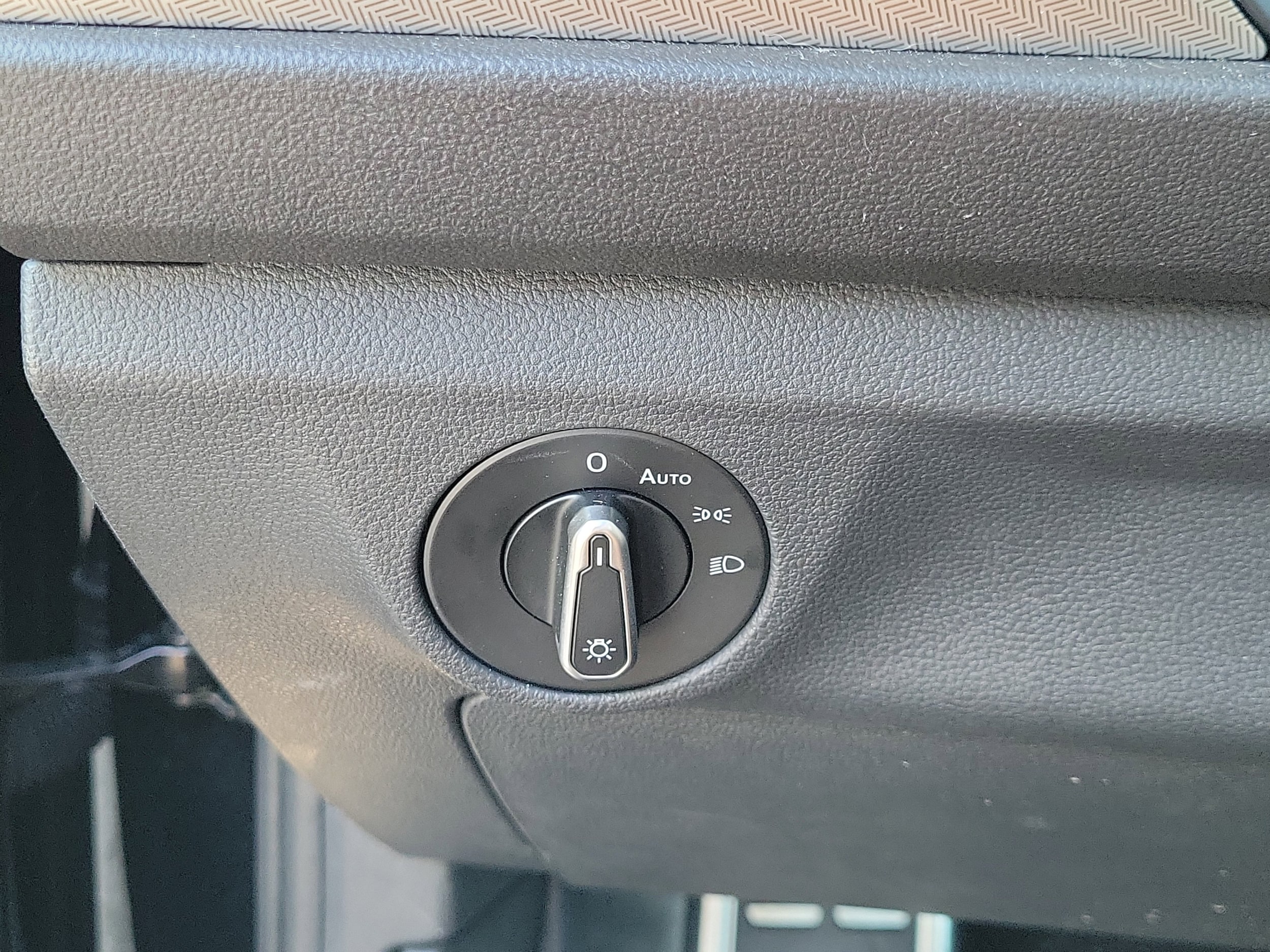2024 Volkswagen Jetta Sport - Photo 16