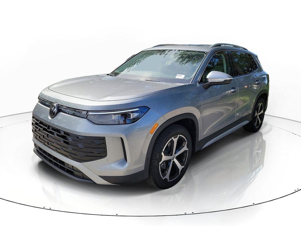 New 2026 Volkswagen Tiguan SE SUV