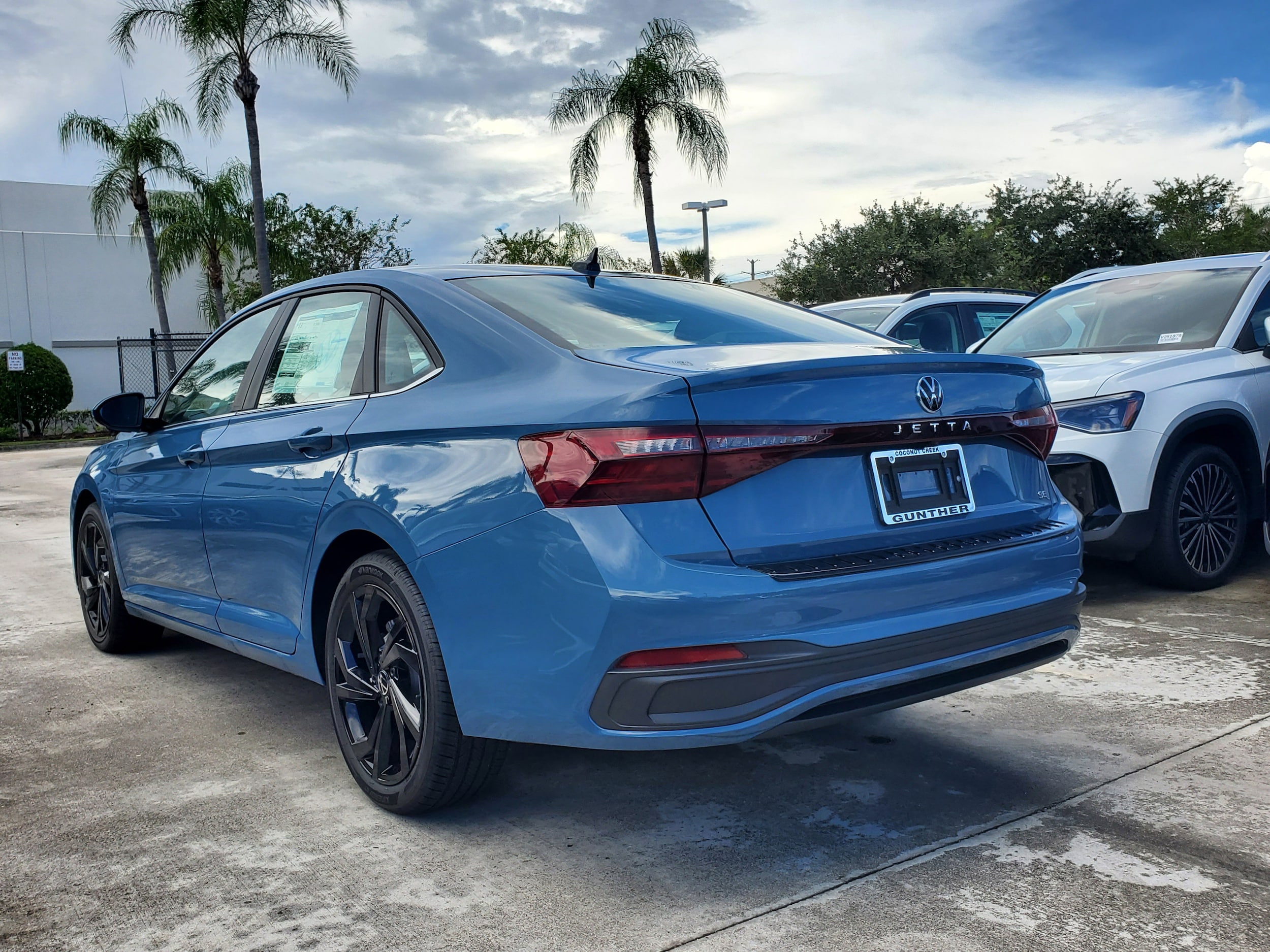 2026 Volkswagen Jetta SE photo 4