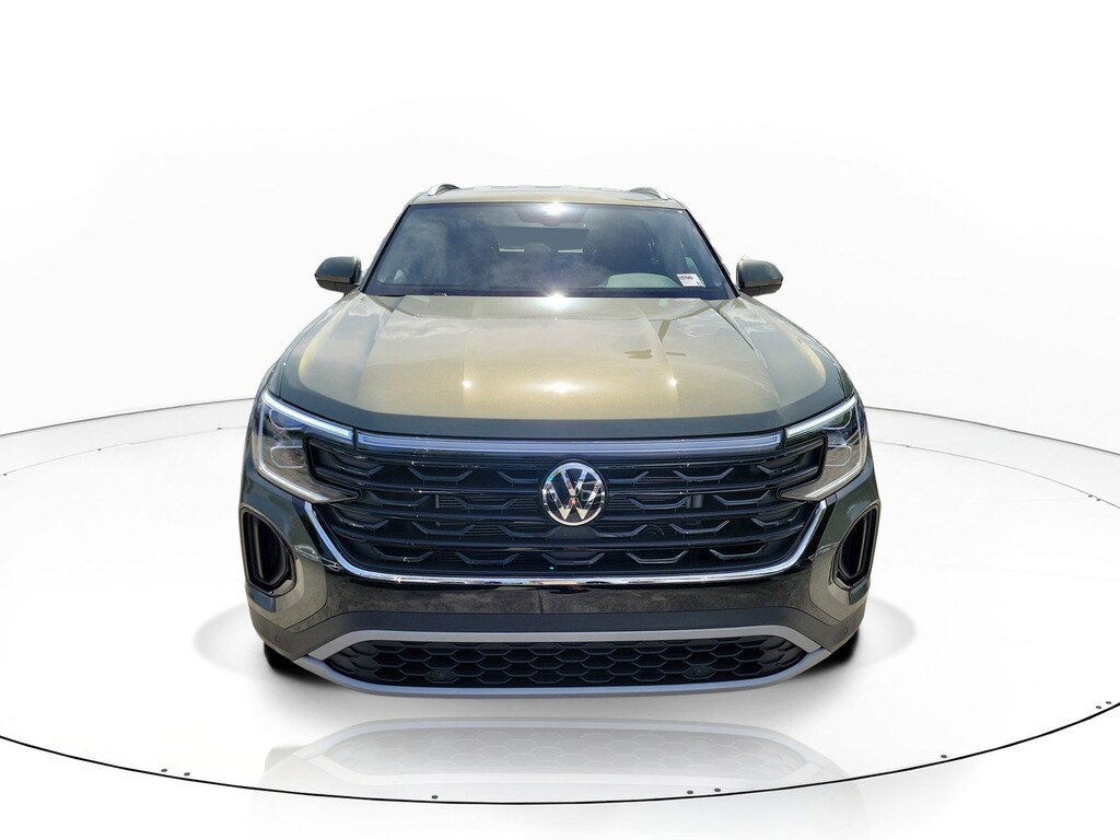 New 2026 Volkswagen Atlas Cross Sport 2.0T SE w/Technology SUV