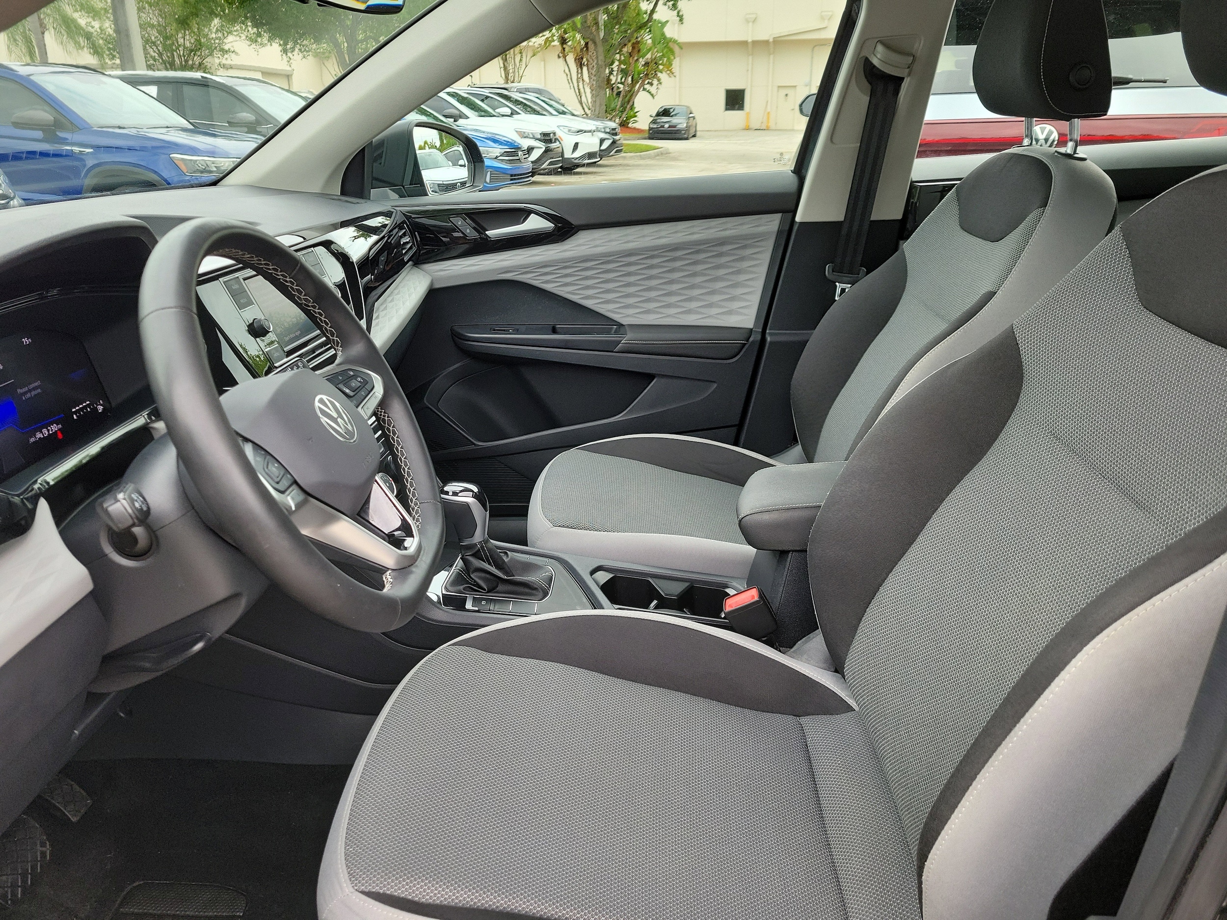 2024 Volkswagen Taos S - Photo 16