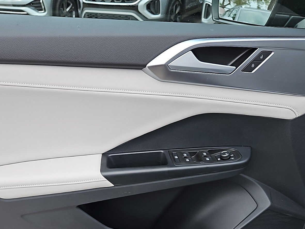2026 Volkswagen Taos S - Photo 11