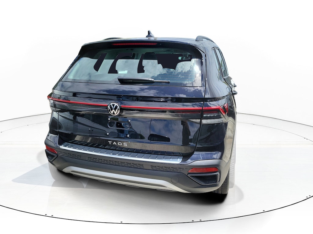 New 2026 Volkswagen Taos 1.5T S SUV